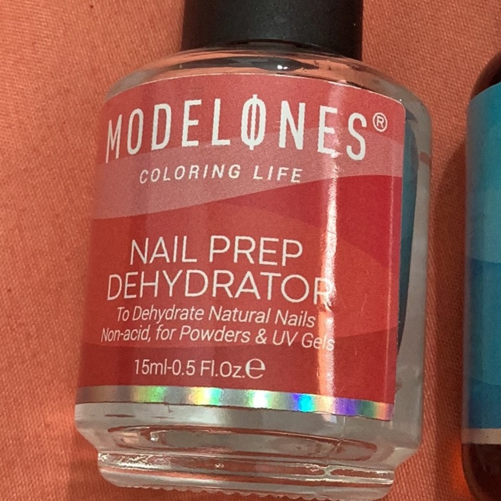 Modelones nails bundle - Picture 2 of 3